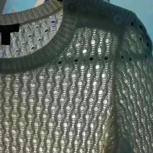 Talbots white sweater size P nylon and lambs wool blend, super soft luxury open - Picture 5 of 9